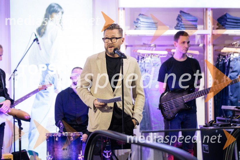 Topshop, otvoritev trgovine