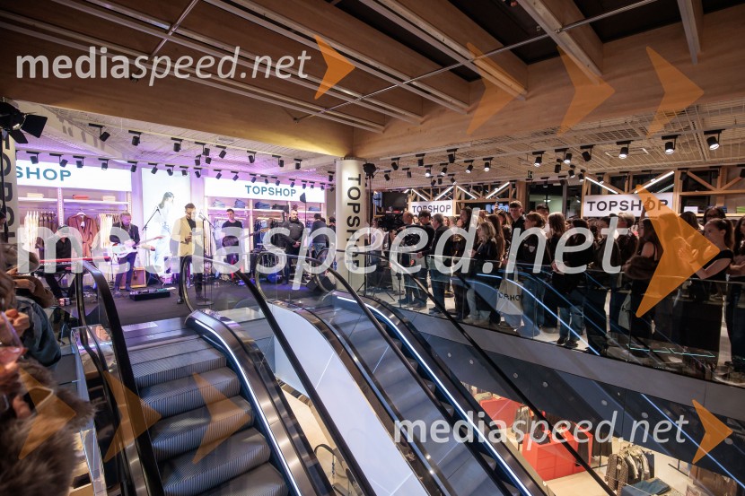 Topshop, otvoritev trgovine