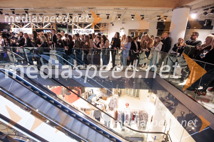 Topshop, otvoritev trgovine