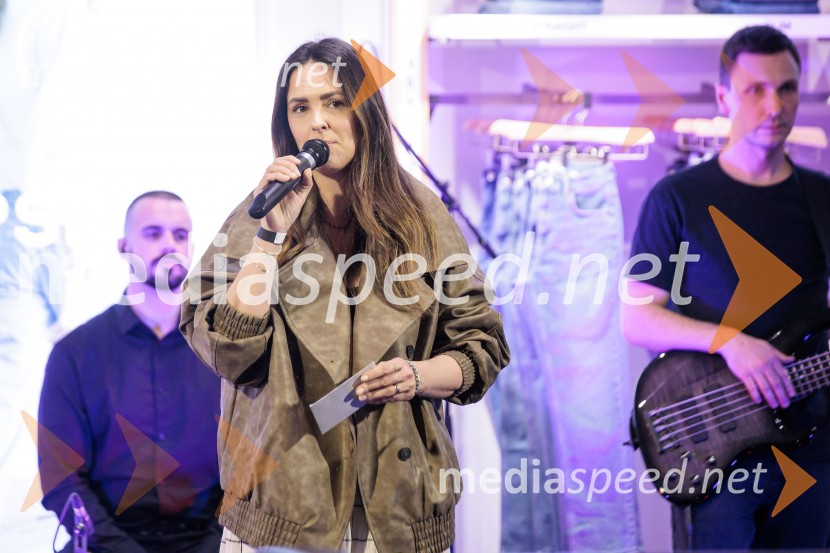 Topshop, otvoritev trgovine