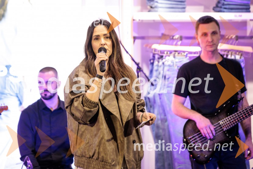 Topshop, otvoritev trgovine