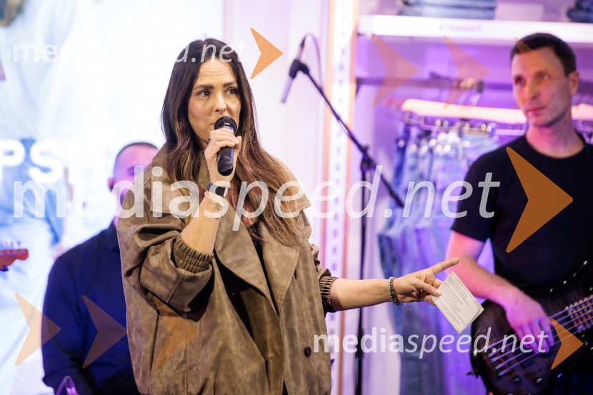 Topshop, otvoritev trgovine