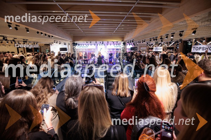 Topshop, otvoritev trgovine