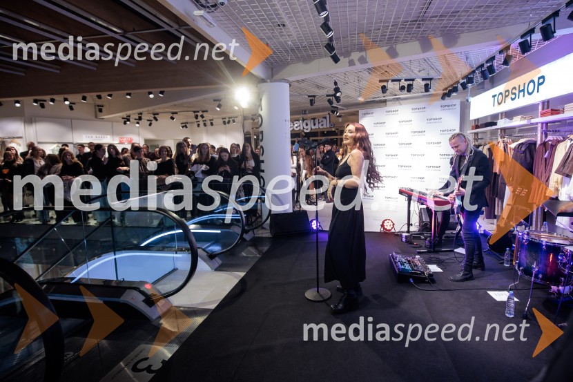 Topshop, otvoritev trgovine