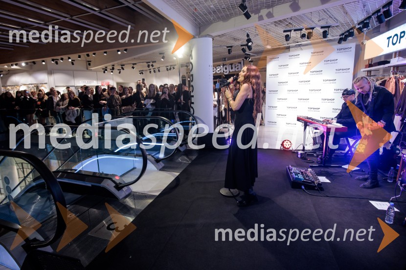 Topshop, otvoritev trgovine