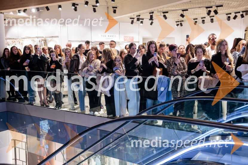 Topshop, otvoritev trgovine