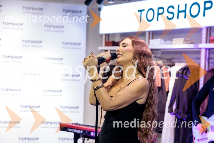 Topshop, otvoritev trgovine