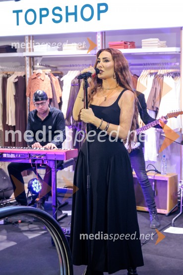 Topshop, otvoritev trgovine