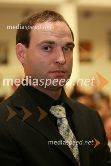 Dr. Matjaž Fras, Fakulteta za elektrotehniko, računalništvo in informatiko Univerze v MariboruUniverza v Mariboru: Promocija doktorjev znanosti, oktober 2009