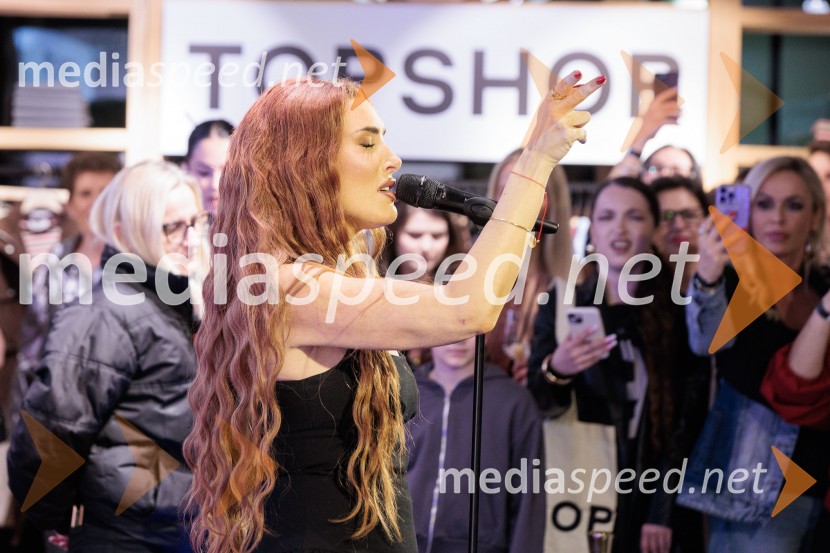 Topshop, otvoritev trgovine