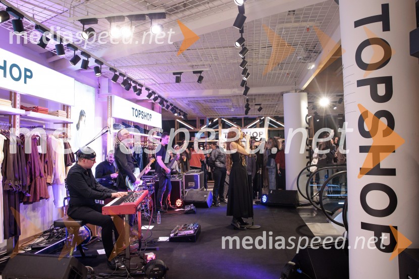 Topshop, otvoritev trgovine