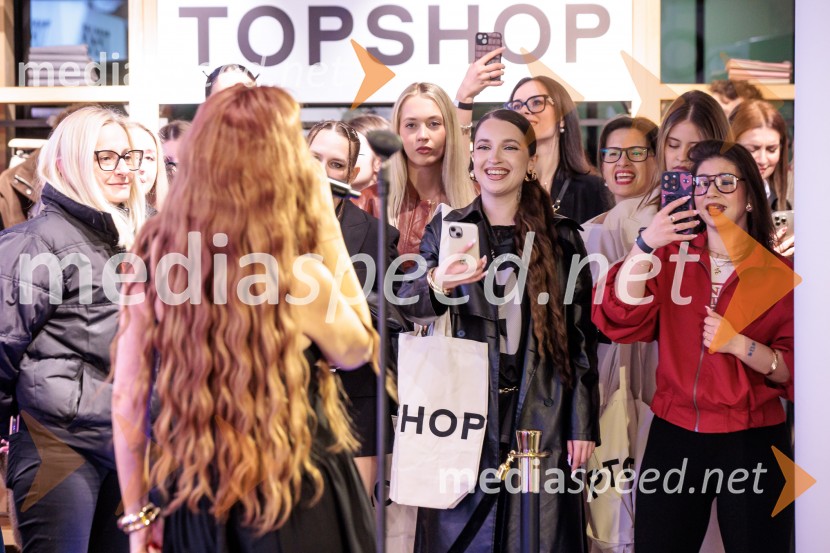 Topshop, otvoritev trgovine