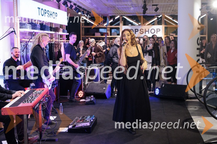 Topshop, otvoritev trgovine