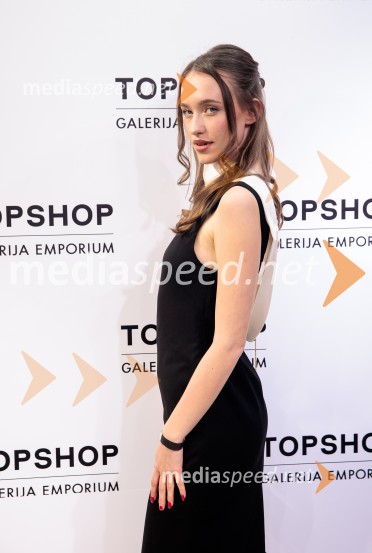 Topshop, otvoritev trgovine