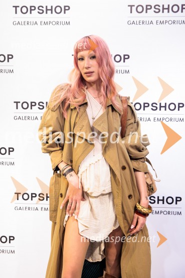 Topshop, otvoritev trgovine