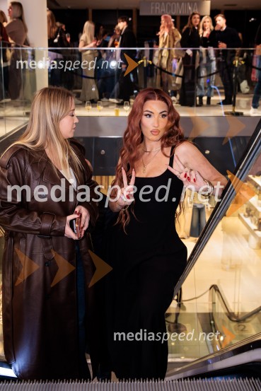 Topshop, otvoritev trgovine