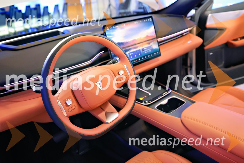 CHANGAN, predstavitev