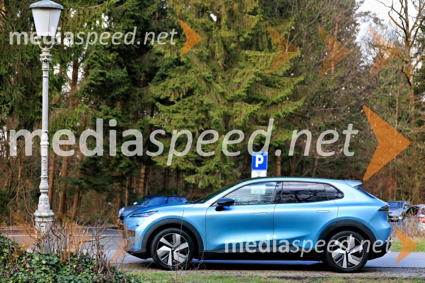 CHANGAN, predstavitev