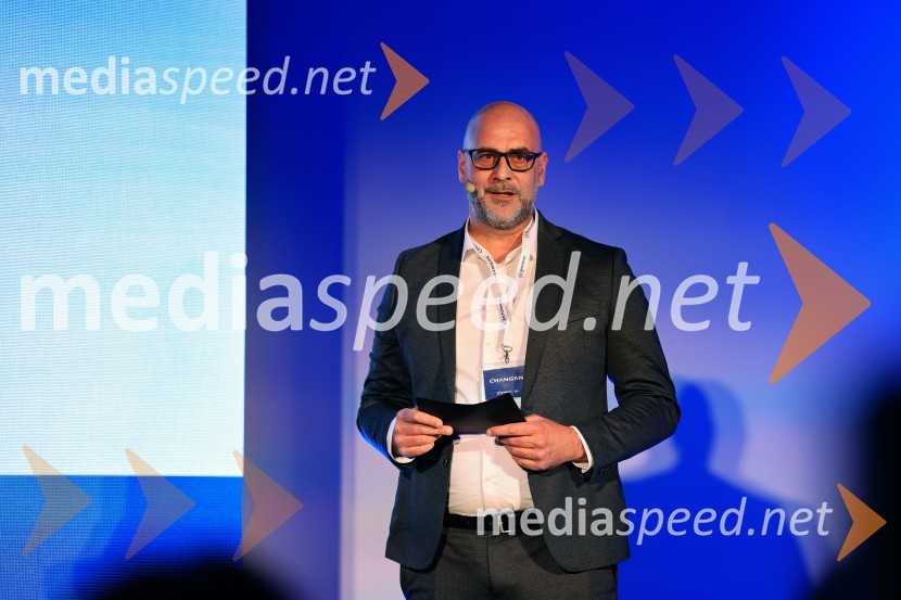  Mitja Slamnik, vodja prodajeCHANGAN, predstavitev