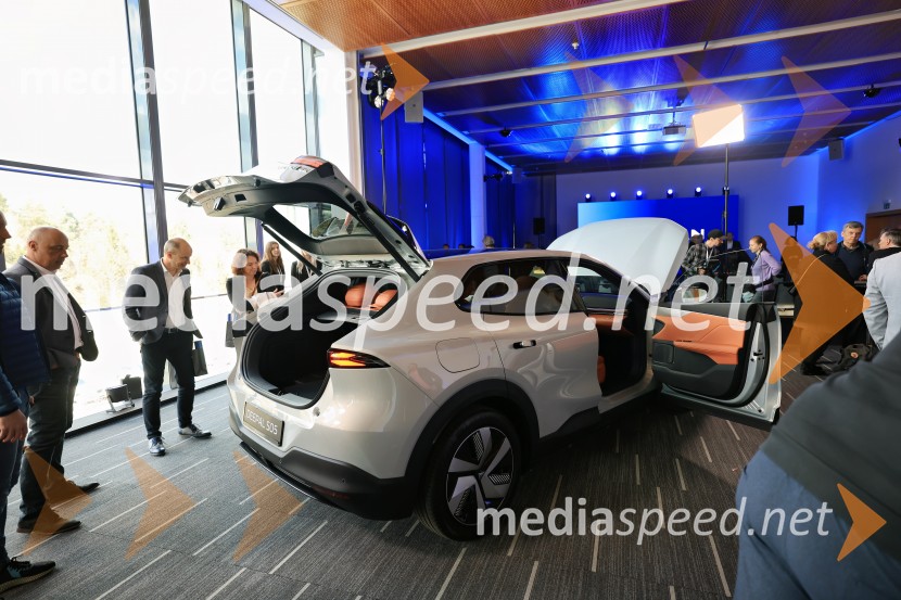 CHANGAN, predstavitev