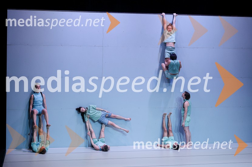 Not Standing: Predznak, Cankarjev dom