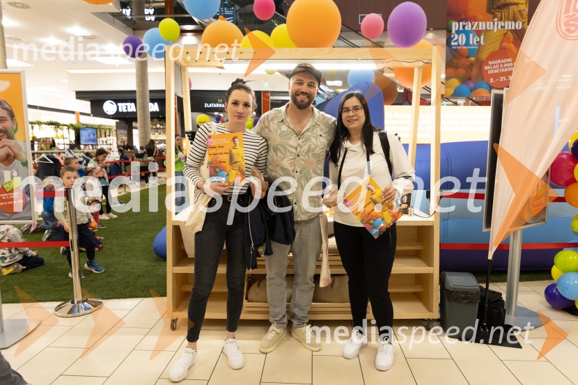 Filip Flisar v Citycentru Celje zarezal v Pohorsko šunko