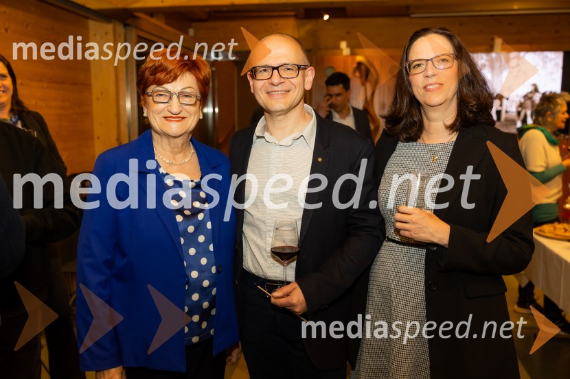 Iskrivo v živo: pogovor z nagrajencema Združenja Manager