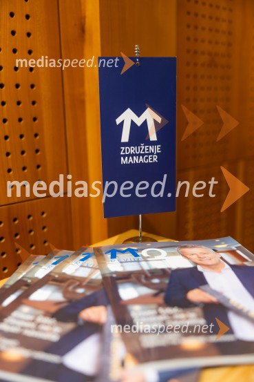 Iskrivo v živo: pogovor z nagrajencema Združenja Manager