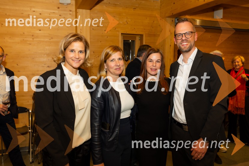 Iskrivo v živo: pogovor z nagrajencema Združenja Manager