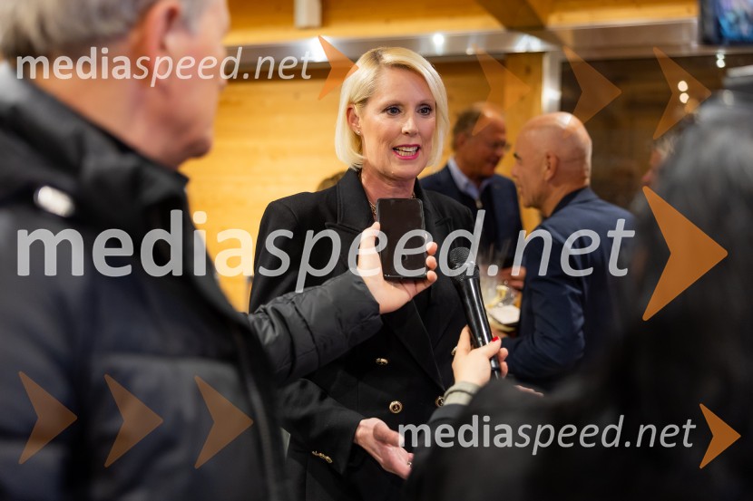 Iskrivo v živo: pogovor z nagrajencema Združenja Manager