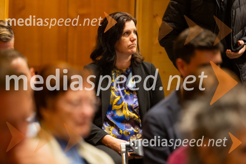 Iskrivo v živo: pogovor z nagrajencema Združenja Manager