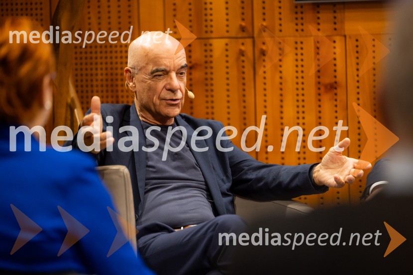 Iskrivo v živo: pogovor z nagrajencema Združenja Manager