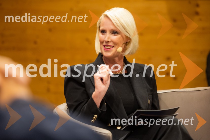 Iskrivo v živo: pogovor z nagrajencema Združenja Manager