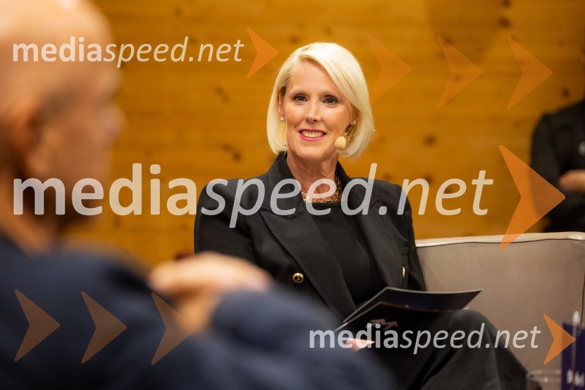 Iskrivo v živo: pogovor z nagrajencema Združenja Manager