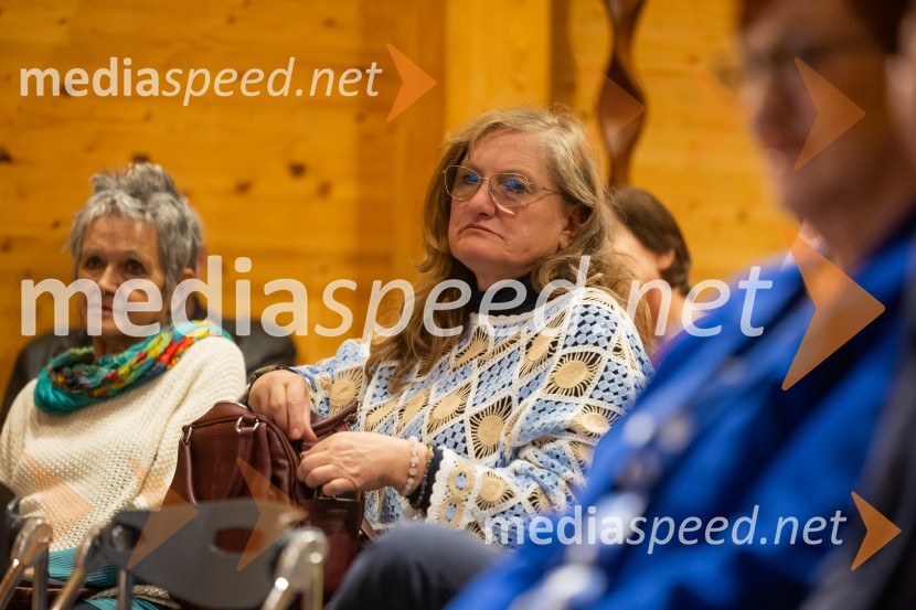 Iskrivo v živo: pogovor z nagrajencema Združenja Manager