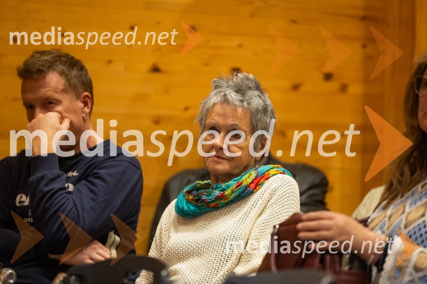 Iskrivo v živo: pogovor z nagrajencema Združenja Manager