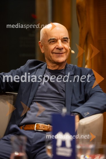 Iskrivo v živo: pogovor z nagrajencema Združenja Manager