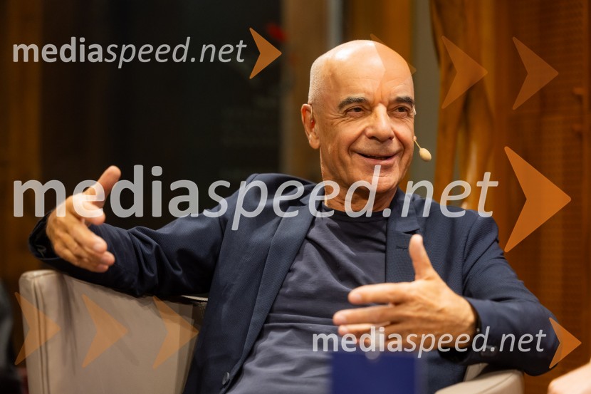 Iskrivo v živo: pogovor z nagrajencema Združenja Manager