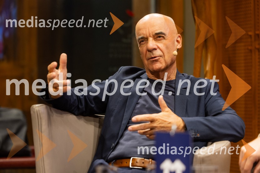 Iskrivo v živo: pogovor z nagrajencema Združenja Manager