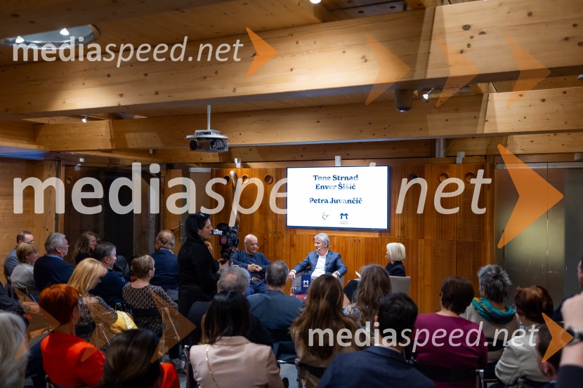 Iskrivo v živo: pogovor z nagrajencema Združenja Manager