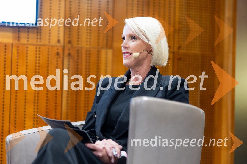 Iskrivo v živo: pogovor z nagrajencema Združenja Manager