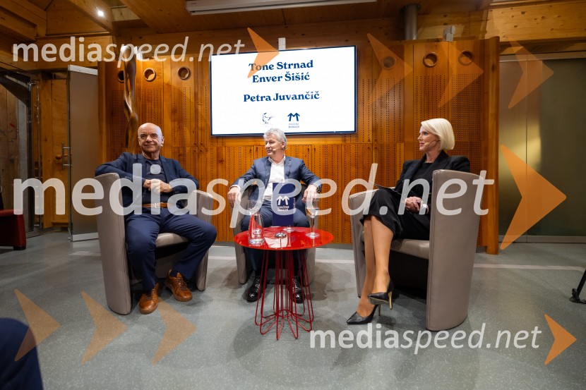 Iskrivo v živo: pogovor z nagrajencema Združenja Manager