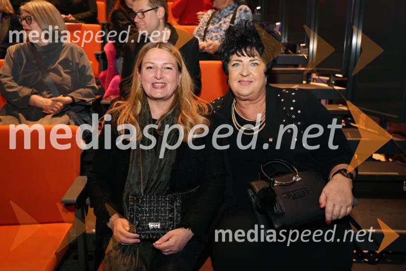 Glazerjeve nagrade 2026: Maja Godina Golija prejela priznanje za življenjsko delo