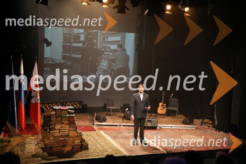 Glazerjeve nagrade 2026: Maja Godina Golija prejela priznanje za življenjsko delo