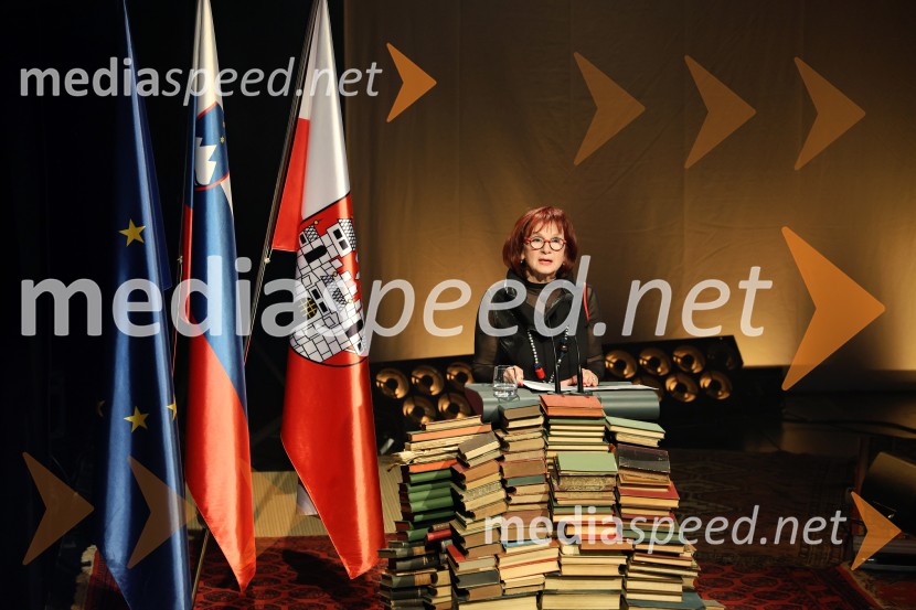 Glazerjeve nagrade 2026: Maja Godina Golija prejela priznanje za življenjsko delo