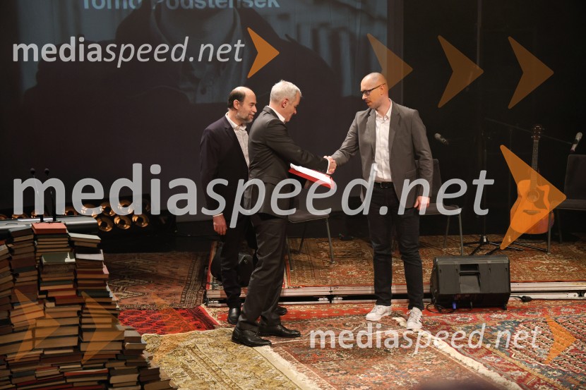 Glazerjeve nagrade 2026: Maja Godina Golija prejela priznanje za življenjsko delo