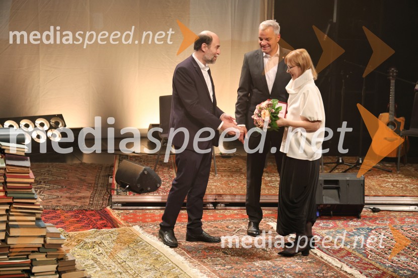 Glazerjeve nagrade 2026: Maja Godina Golija prejela priznanje za življenjsko delo