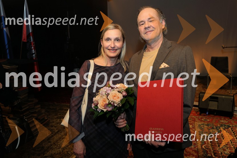 Glazerjeve nagrade 2026: Maja Godina Golija prejela priznanje za življenjsko delo