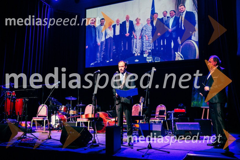 Rotary Latino večer, dobrodelni dogodek Rotary Cluba Ljubljana