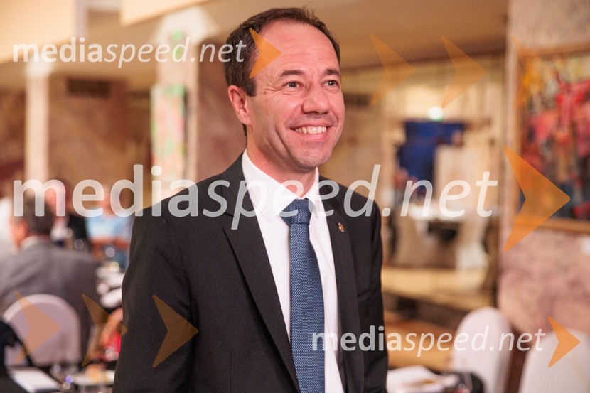 Rotary Latino večer, dobrodelni dogodek Rotary Cluba Ljubljana